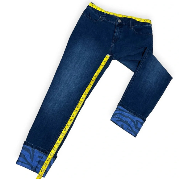 Chicos girlfriend ankle jeans zebra cuffs size 4 - Picture 3 of 6